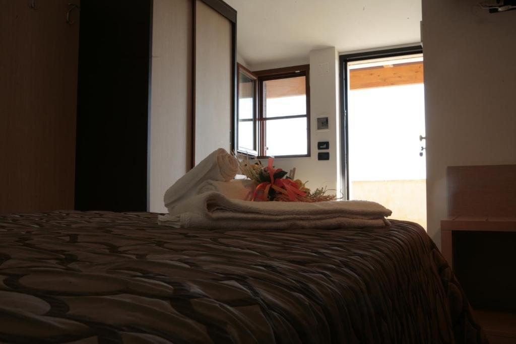 Albergo Il Giardino フォチェ・ヴァラーノ 部屋 写真
